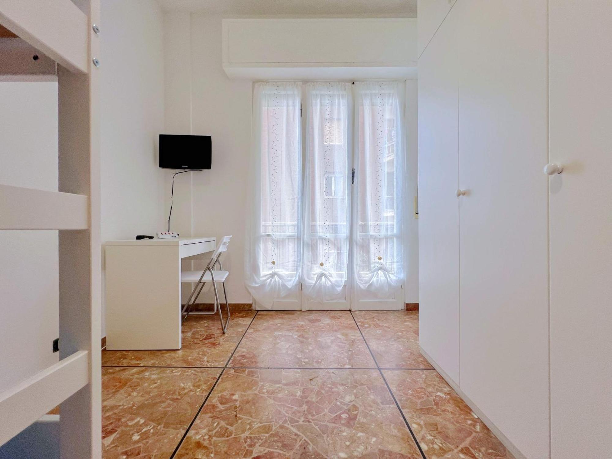 Ampio Appartamento Con Vista Varraze Exterior foto