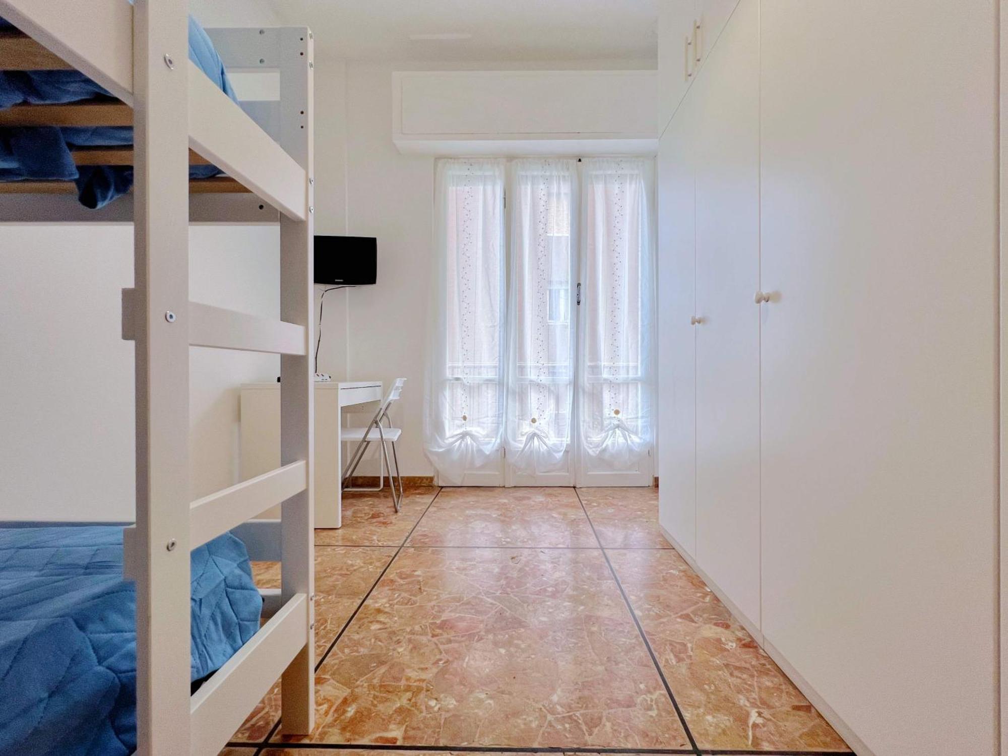 Ampio Appartamento Con Vista Varraze Exterior foto