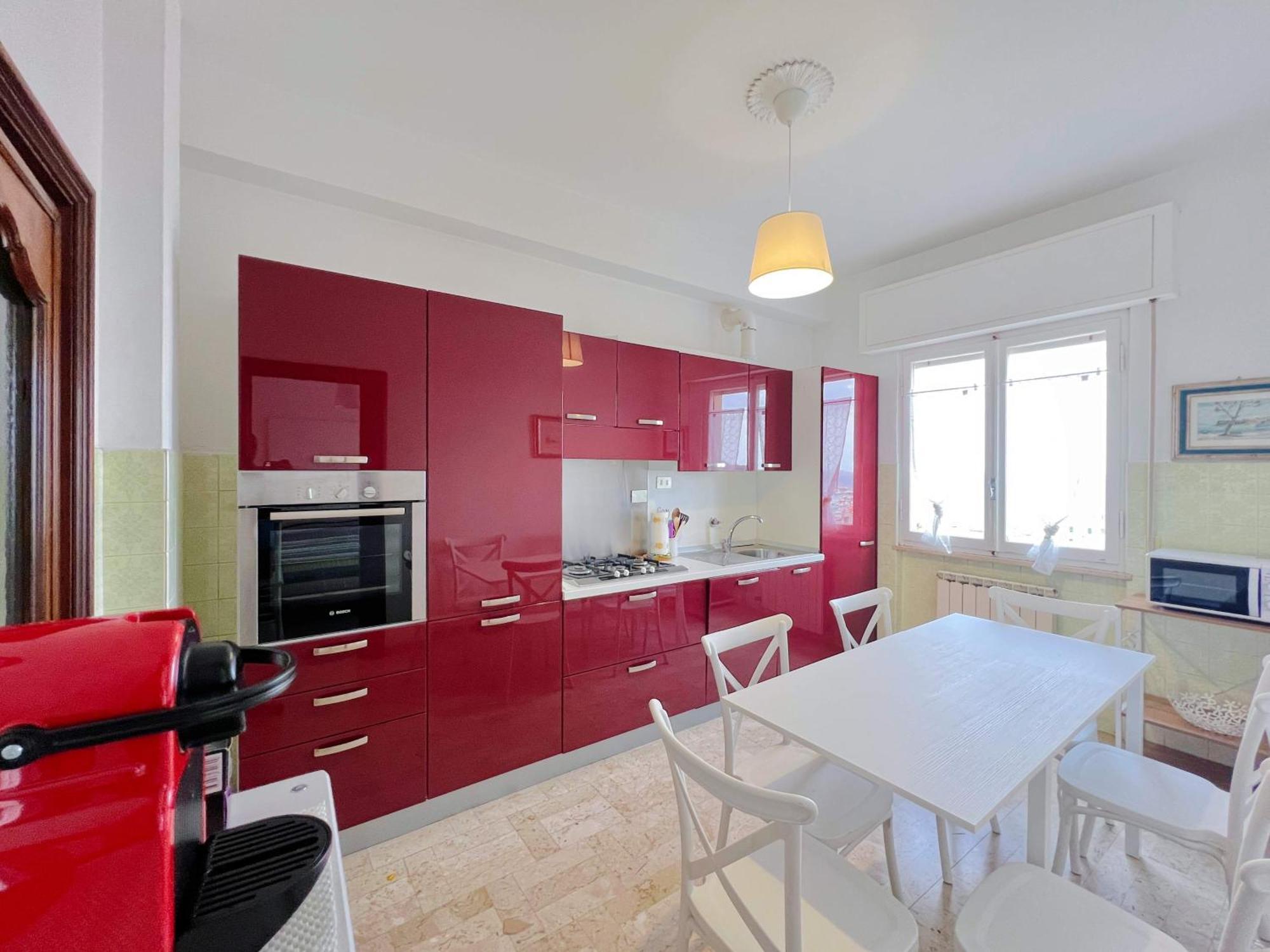 Ampio Appartamento Con Vista Varraze Exterior foto